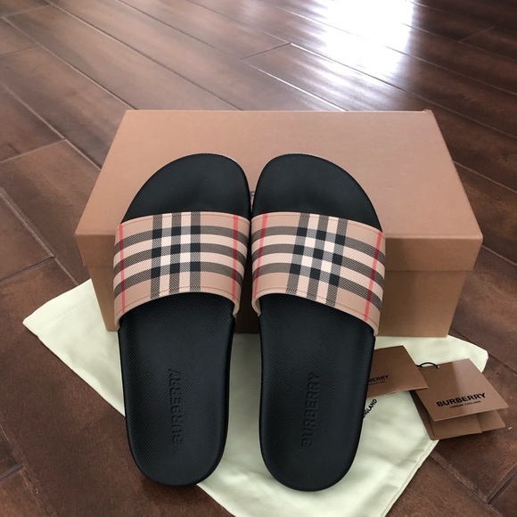 NWT❗️Burberry Check Slide Sandal - Picture 6 of 7